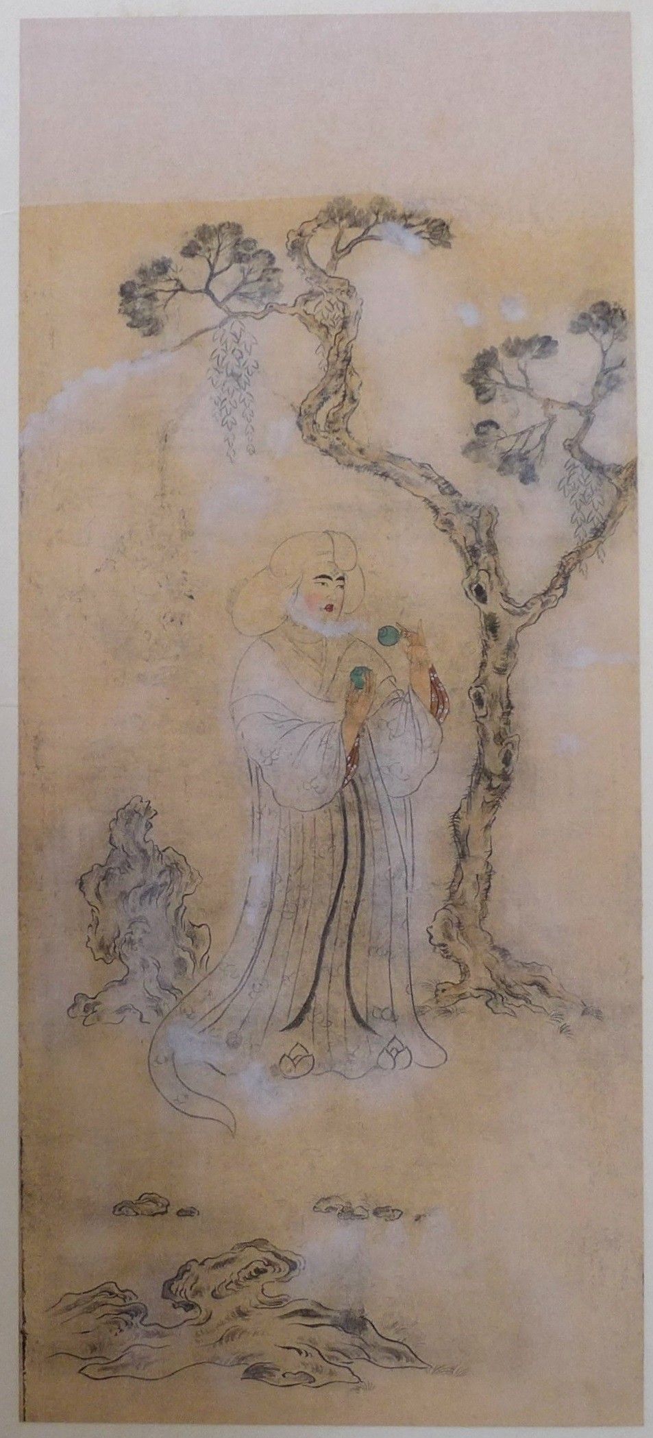 《鳥毛立女屏風》第1扇（8世紀、正倉院宝物）。図版は宮内省編『東瀛珠光』第1輯（1924年）による（Wikimedia Commons、パブリックドメイン）